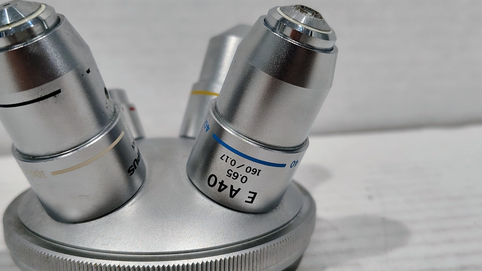 Olympus CH-2 CHT Microscope Binocular Eyepiece Head & Microscope Objectives Read
