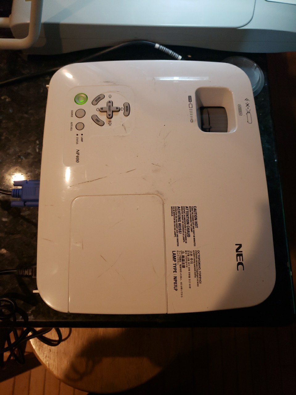 NEC nP400 3LCD Projector with power cord no remote free ship