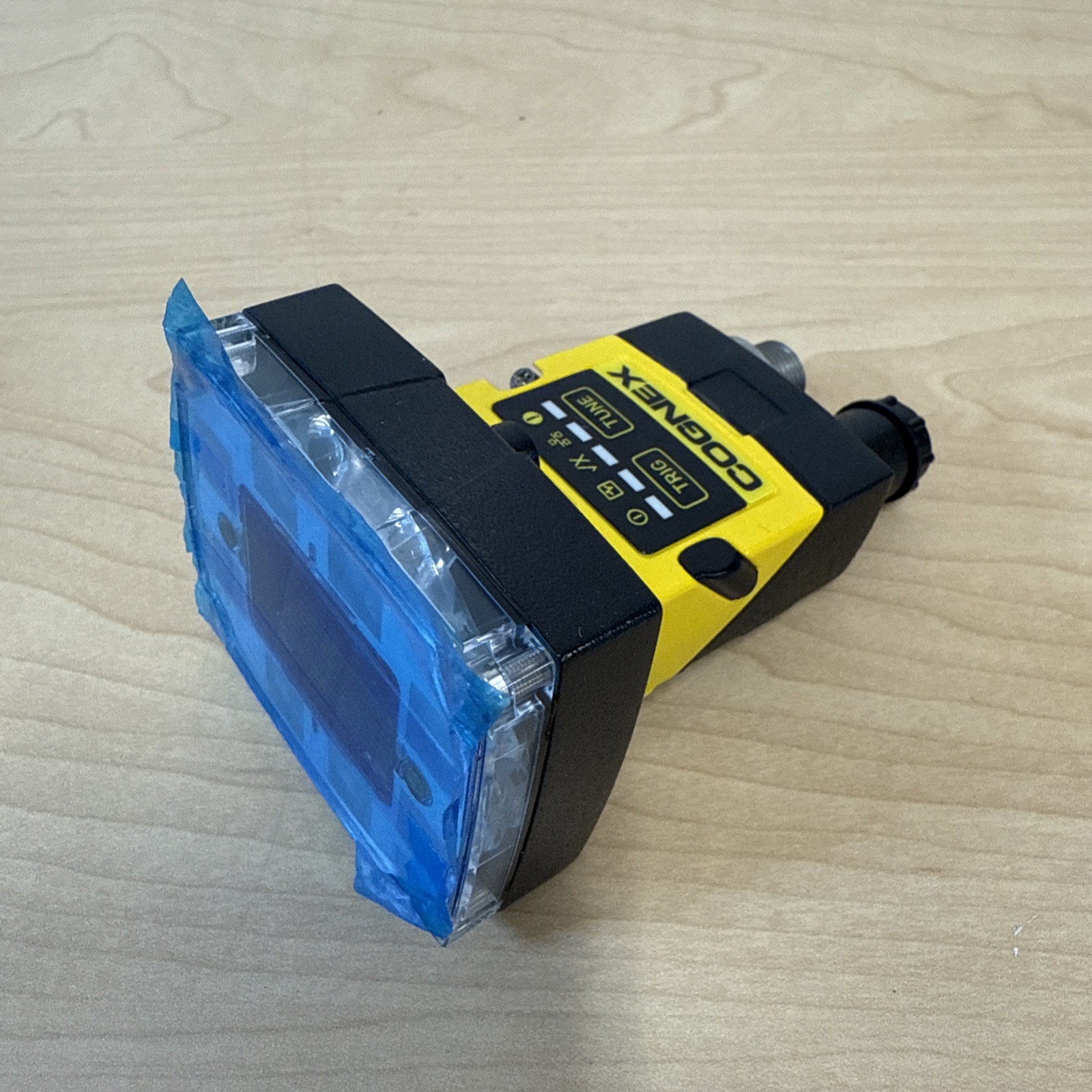 Cognex IS2000C-130-40-125 In-Sight 2000 Vision Sensor 825-10499-1R 821-10026-6R