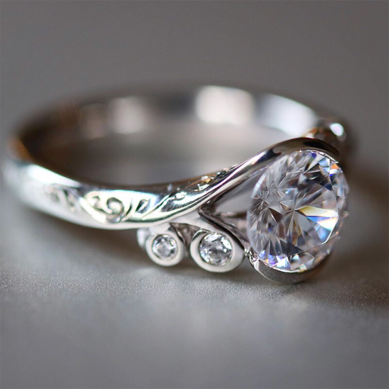 5-Stone 1.3Ct Round Cut CZ-Stone Bypass Wedding Engagement Ring 935 Silver