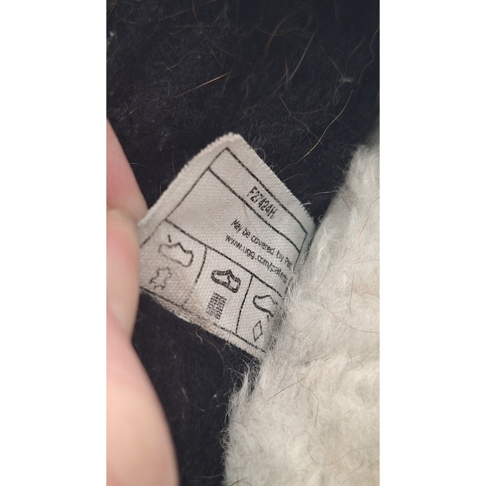 Ugg black leather slip one size 7/40