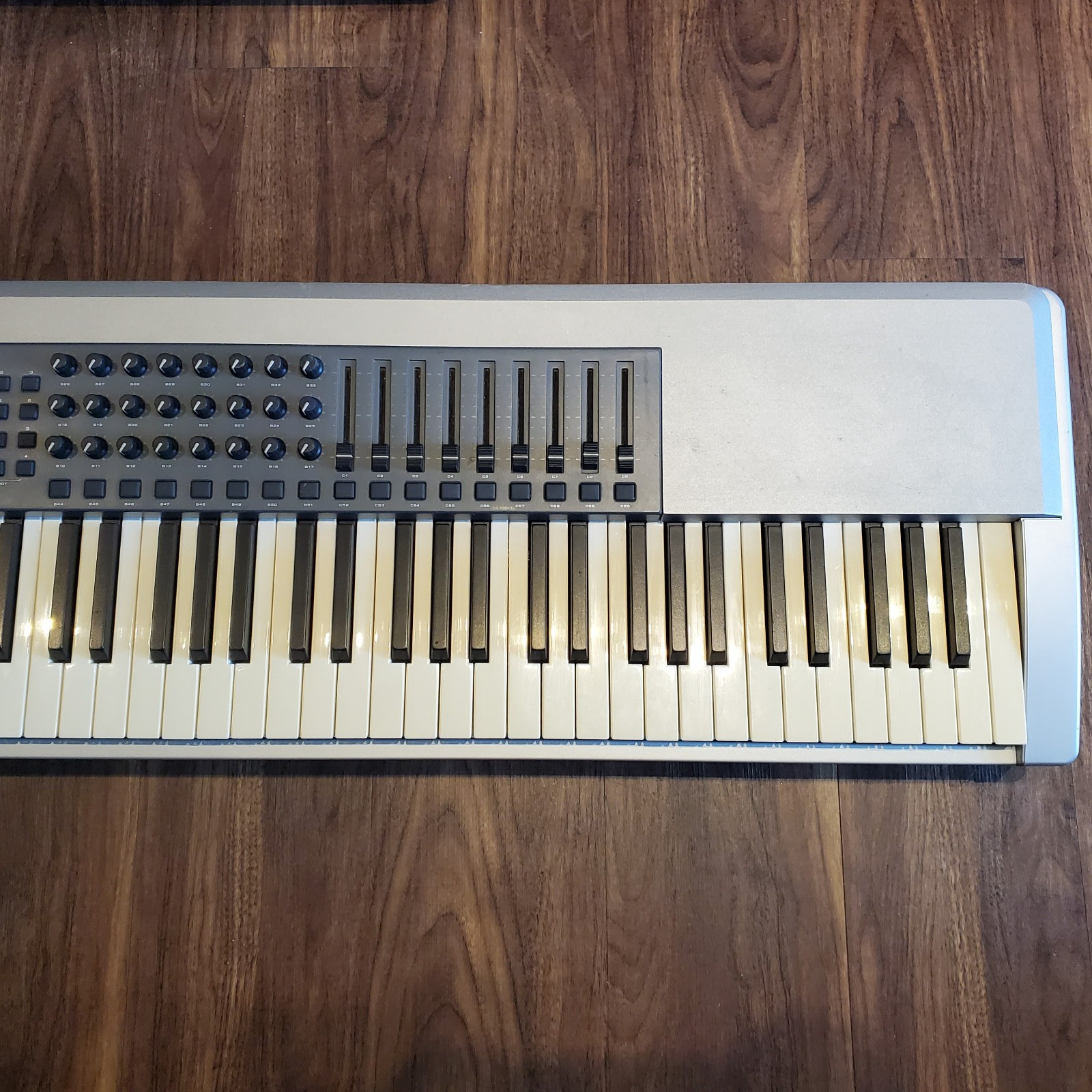M-Audio Keystation Pro 88 Portable USB MIDI Controller - USED - TESTED - (READ)