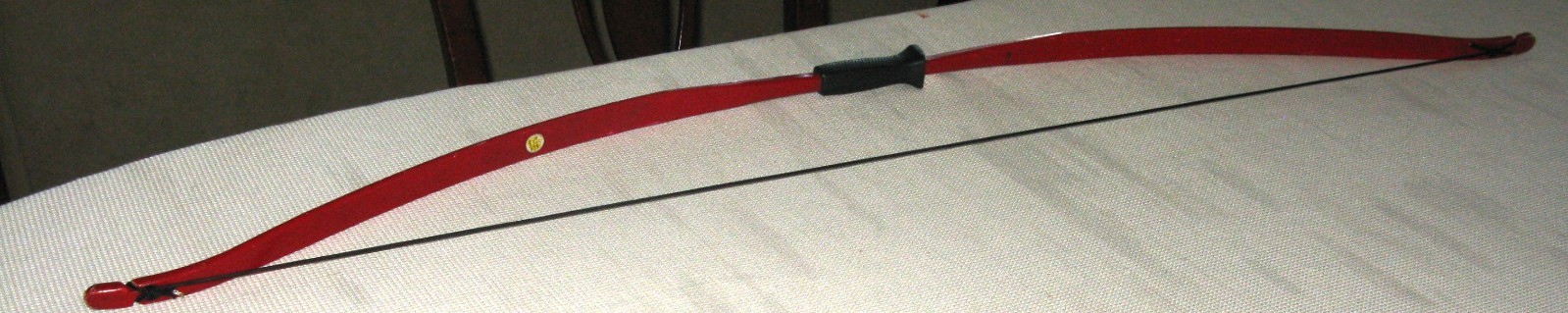 VINTAGE RED #43 YOUTH INDIAN 20 LB. RECURVE ARCHERY 50" LONG TARGET BOW