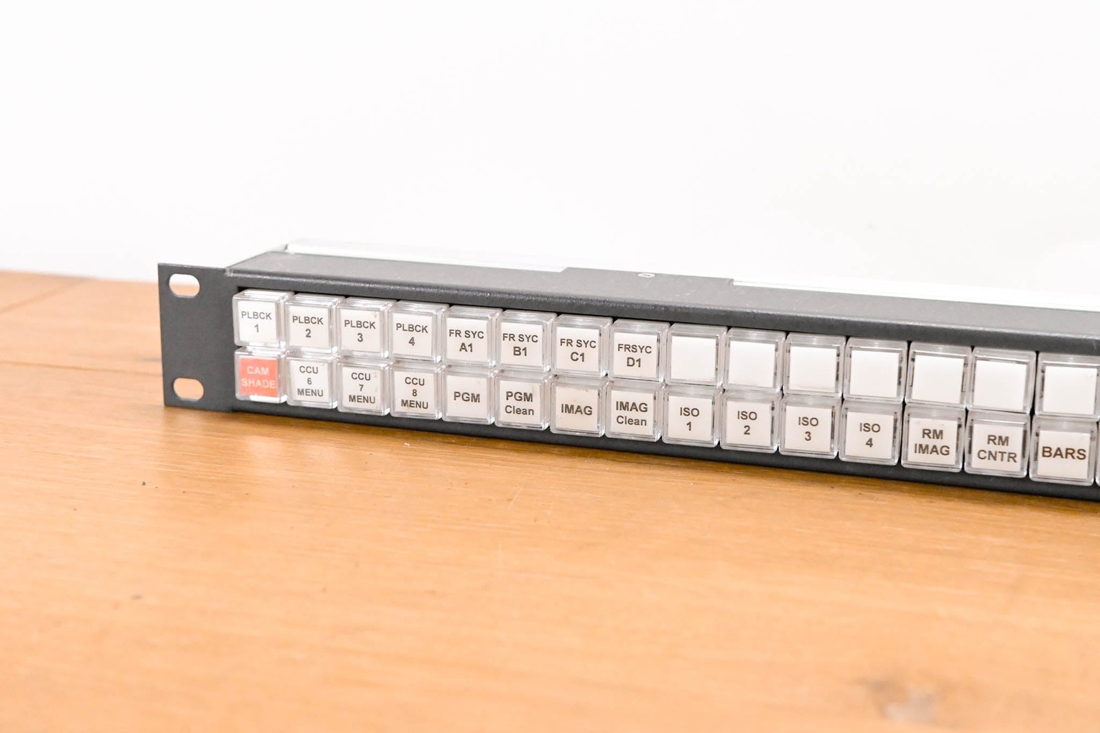 Pesa RCP-MP32 32-Position Multi-Programmable Control Panel (NO PSU) CG01URX