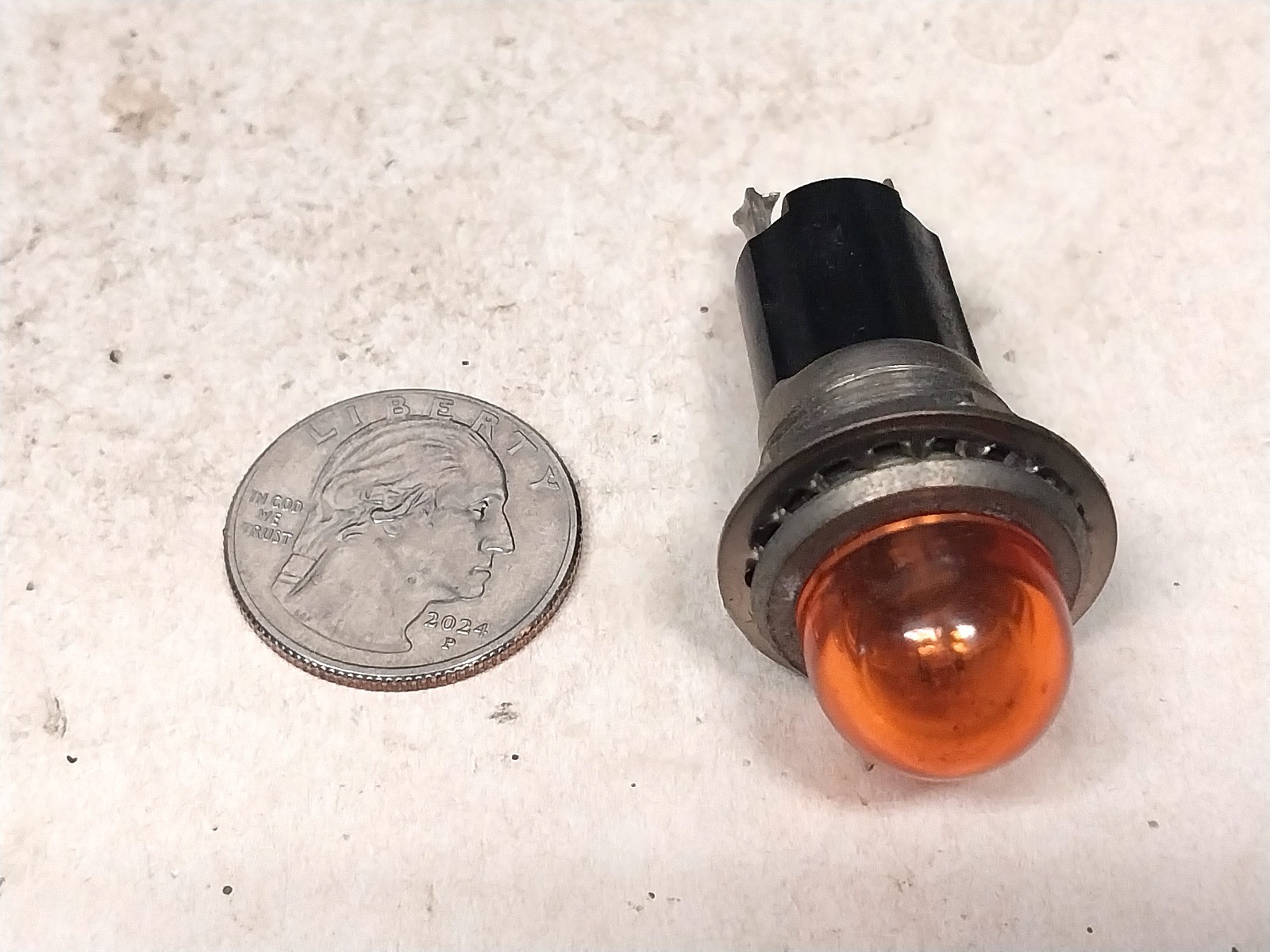 Nice Orange Panel Pilot Light #47 Bulb / Old Vintage Ham Radio Tube Power Supply