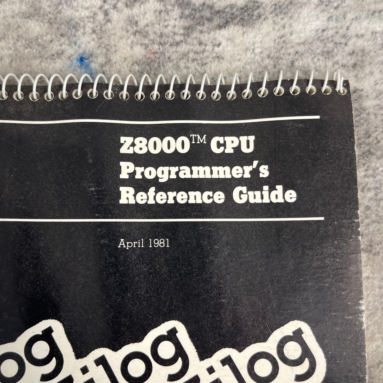 Zilog Z8000 CPU Programmer's Reference Guide April 1981 Vintage Tech Manual Rare
