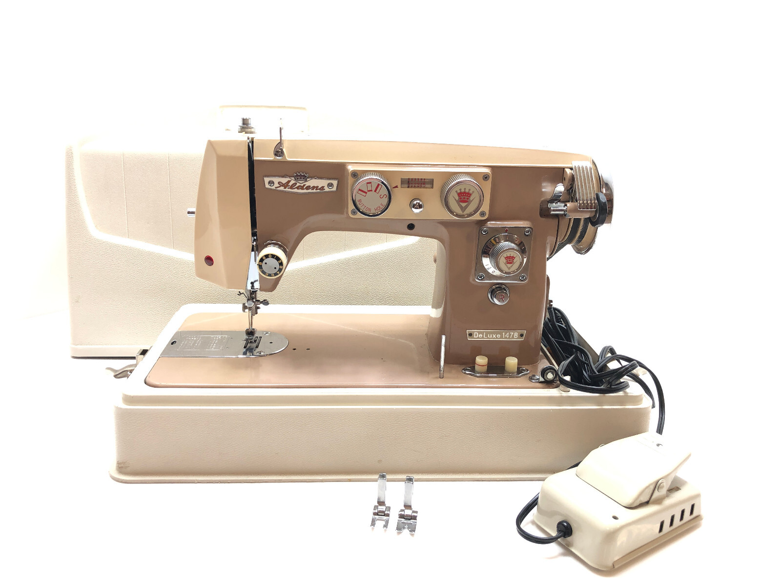 Vintage Aldens Deluxe 147B Sewing Machine with Carrying Case and Presser Feet