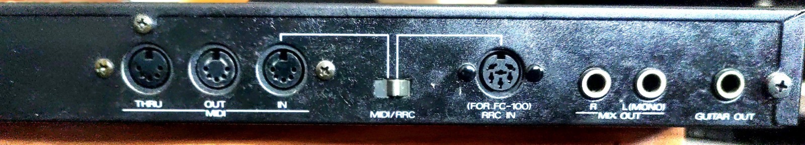 Roland GR-50 Guitar MIDI Controller/Synthesizer