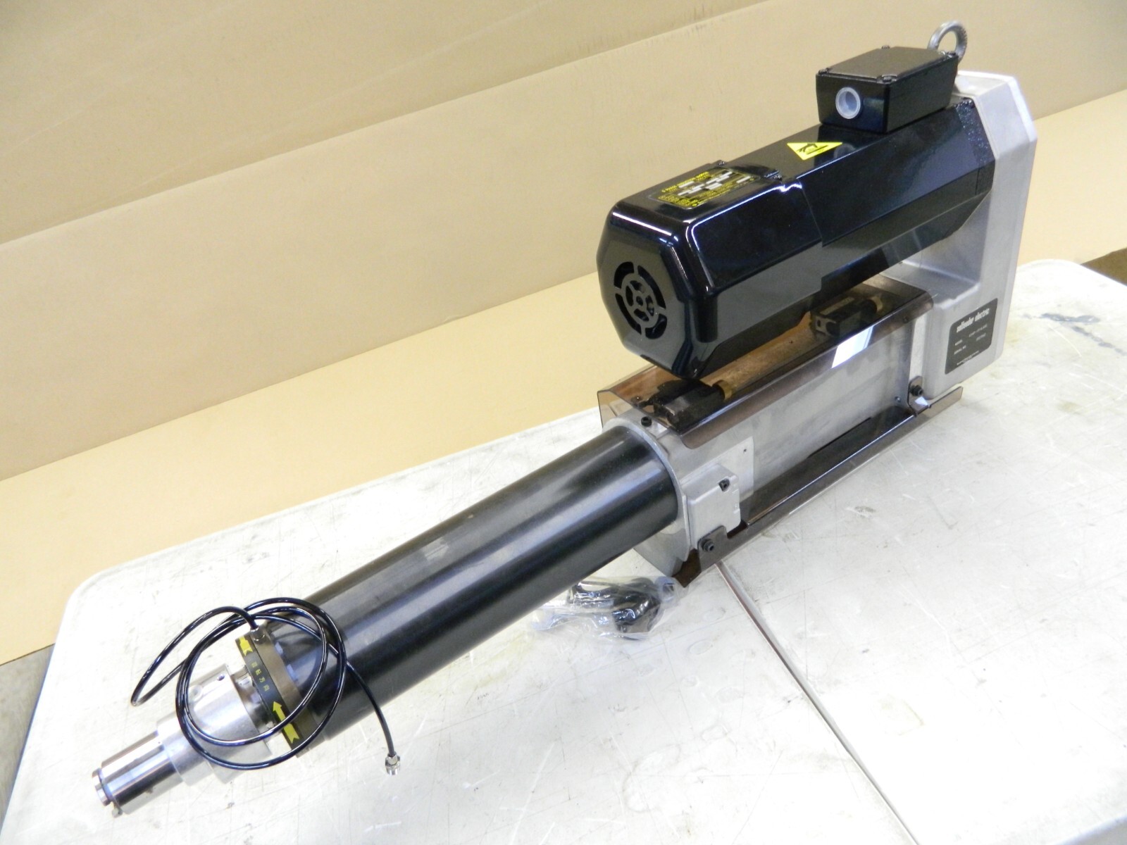 SUGINO  SELFEEDER ELECTRIC  Model  ES4P-1314LASE  1700 RPM  1 HP  Stroke 7-7/8"