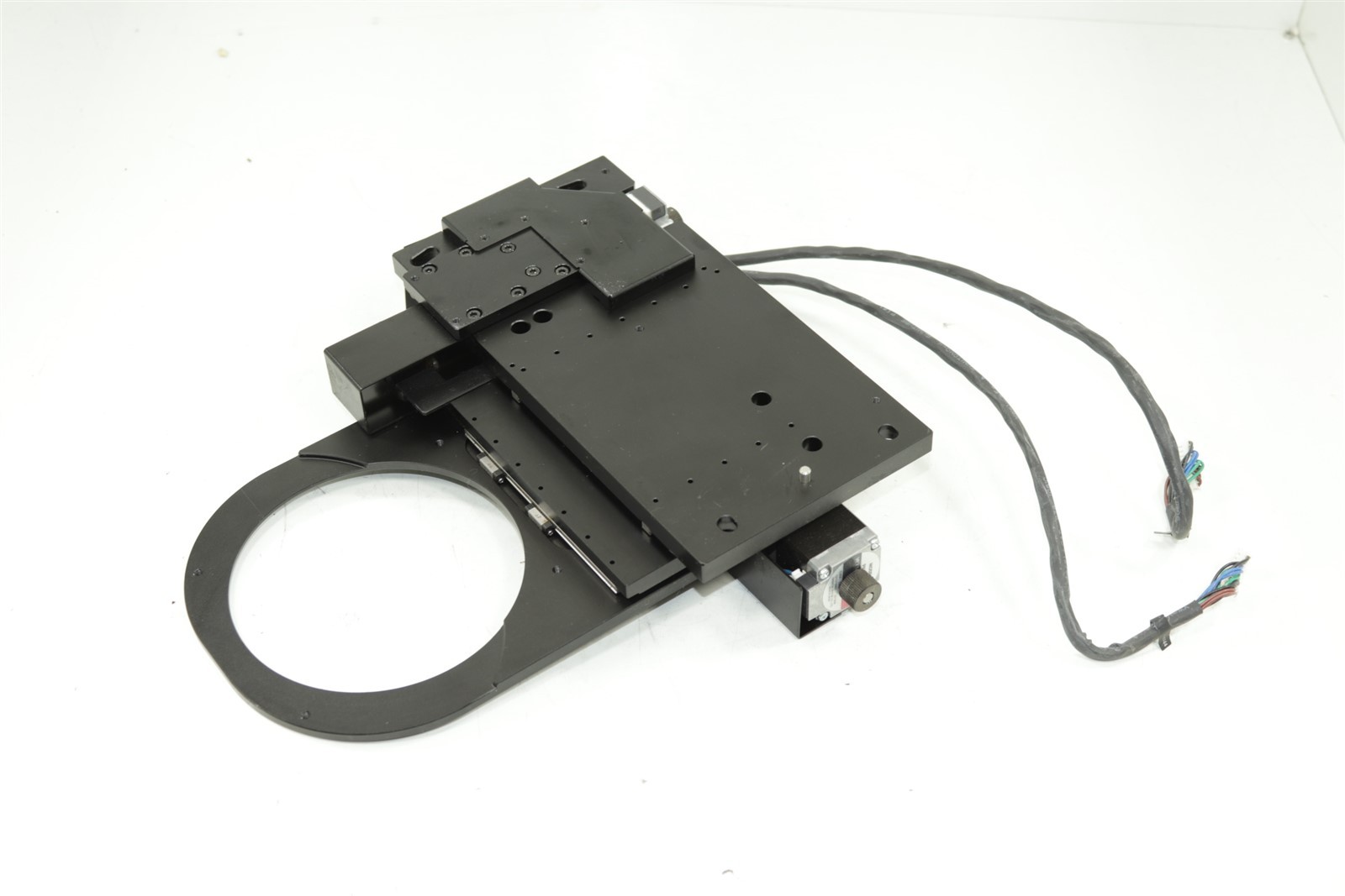 Keyence Corporation Microscope XYZ motorized