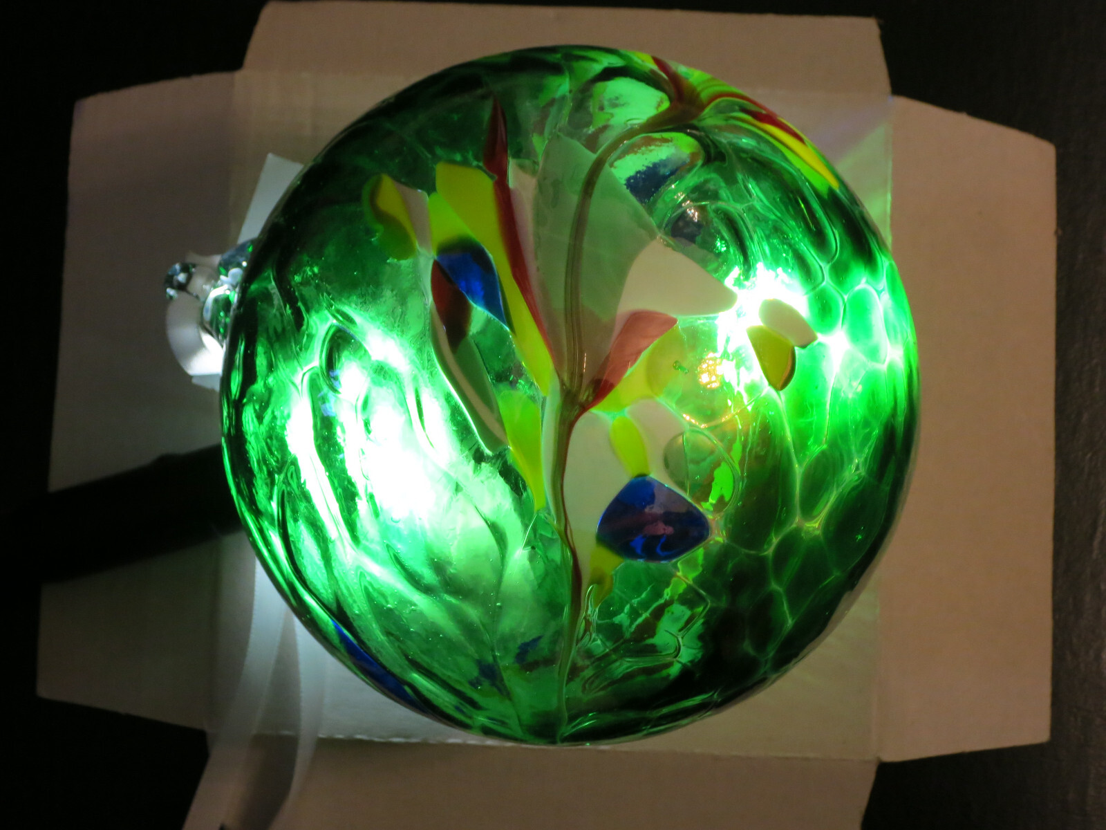One Of A Kind Milford Collection Glass Friendship Globe Display Ornament