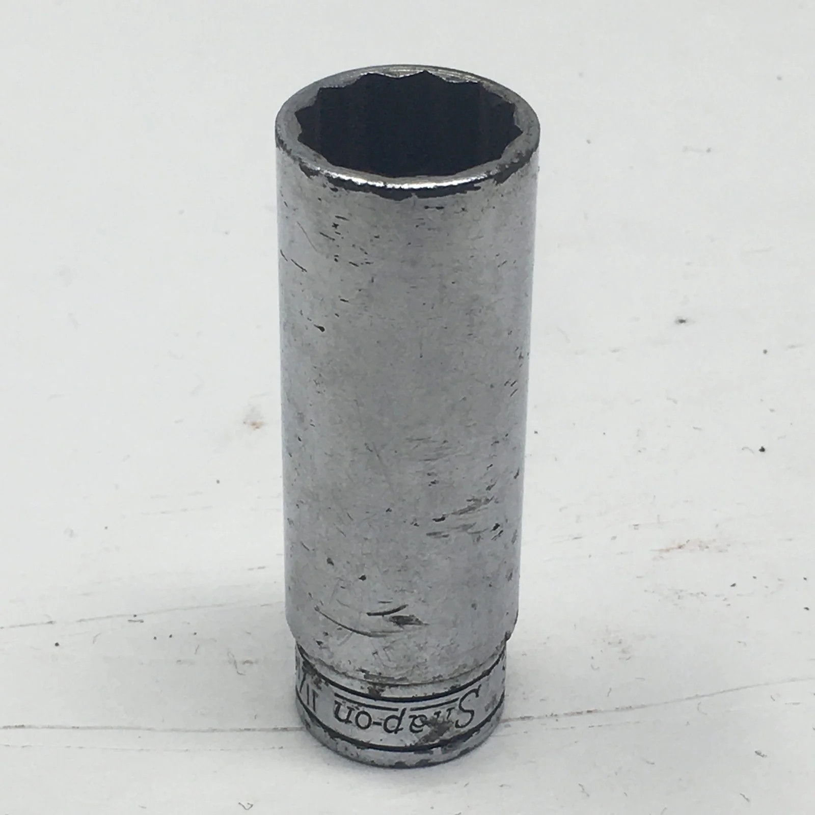 Snap On SF-221 11/16" 3/8" Drive Chrome Deep 12-Point Socket (Used)