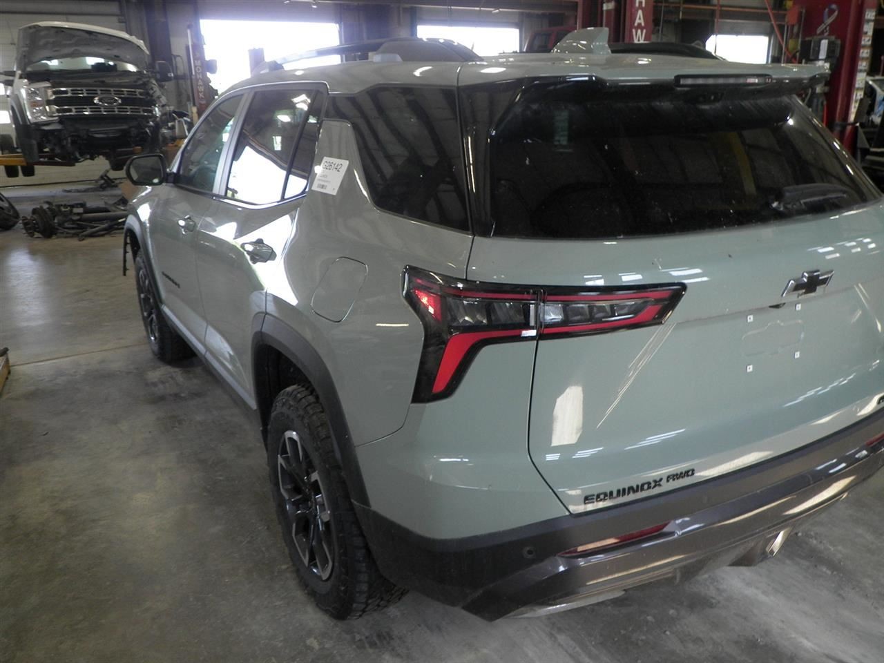 2025 Equinox 1.5L Lower Air Shutter Lower