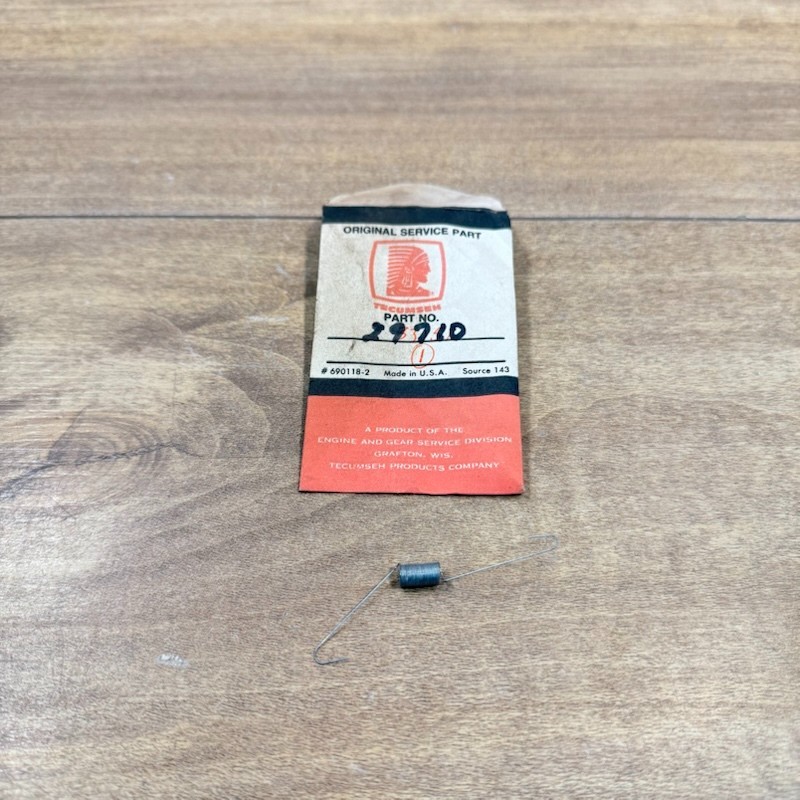 New TECUMSEH OEM NOS GOVERNOR SPRING / 29710