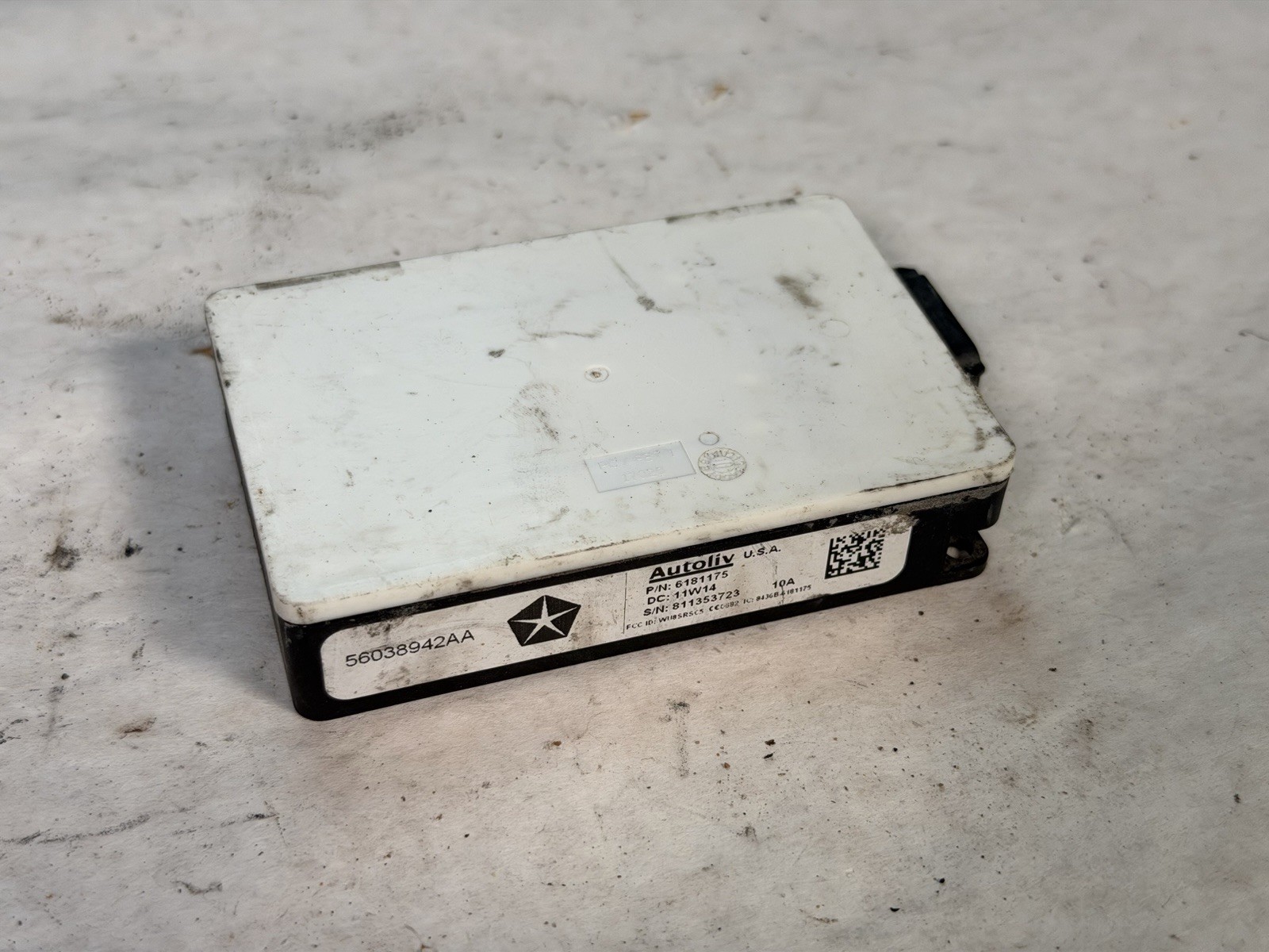 11-2013 Chrysler Jeep Dodge Blind Spot Detection Sensor Module 56038942AA OEM LH