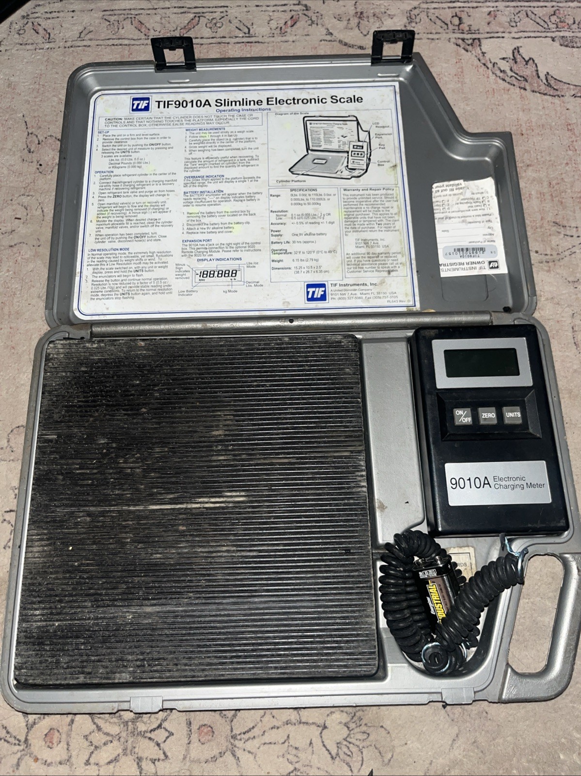 TIF 9010A Slimline Electronic Refrigerant Charging Scale w/case