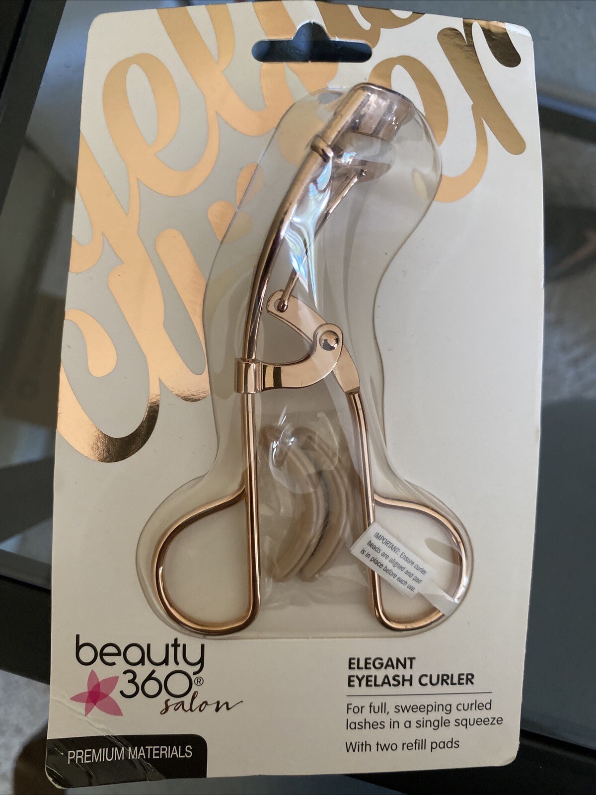 Eyelash Curler With 2 Refill Pads Reusable (Beuty 360) brand