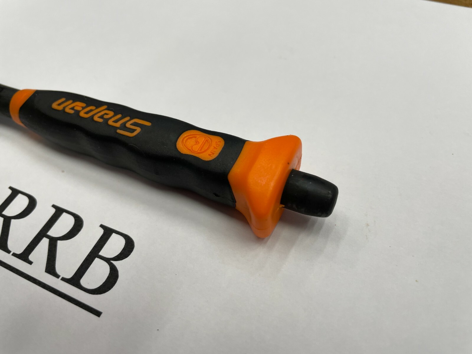 Snap-on Tools SPAIN NEW ORANGE Soft Grip 1/2" Flat Edge Chisel PCSG816O