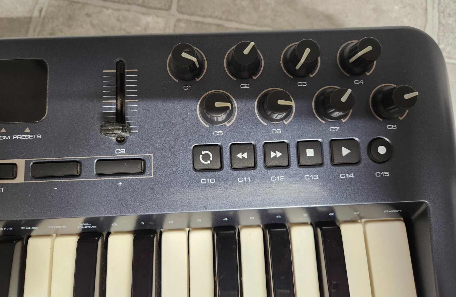 M-Audio Oxygen 25 USB Keyboard 3rd Gen