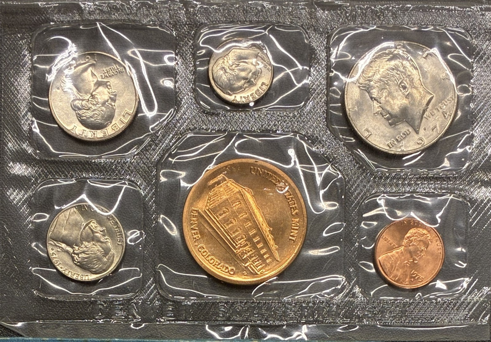 1975 Denver Mint Souvenir Set, no printed envelope