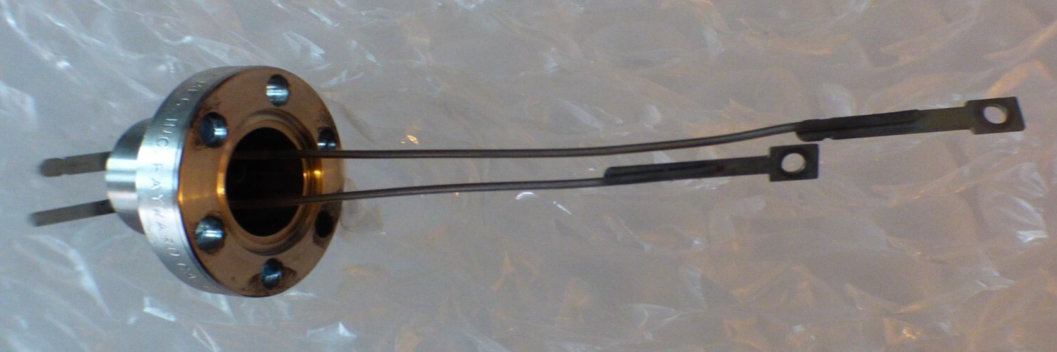MDC thermocouple UHV 1.33" CF (DN16CF)
