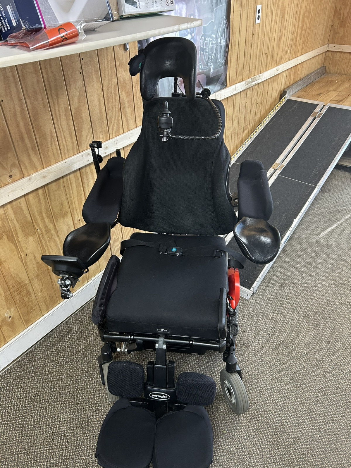 Permobil M300 Power Wheelchair with chin control, Tilt/rec. Elevate leg20” x 18”