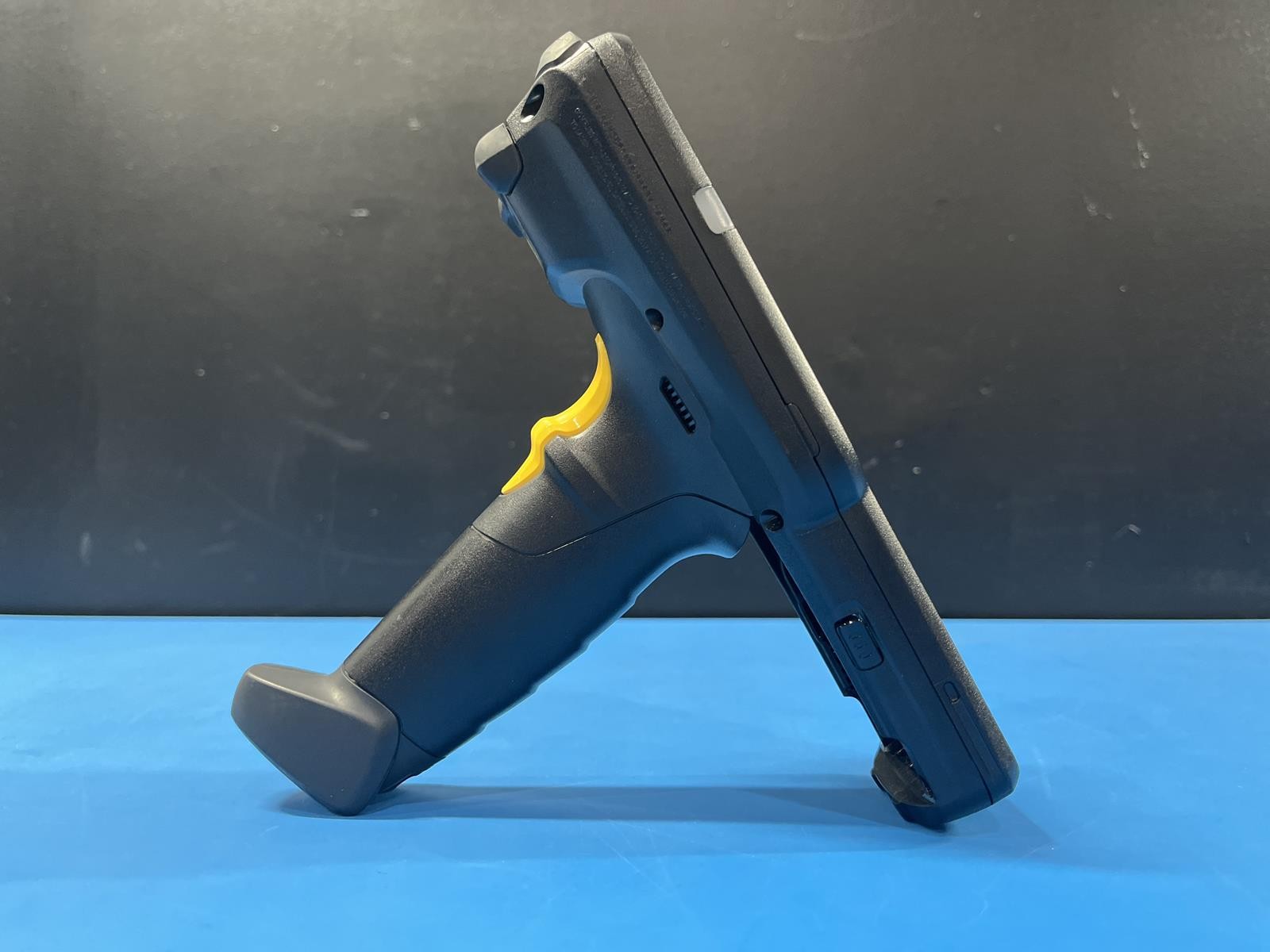 Zebra MC330K-Gi4HG3US Mobile Computer Barcode Scanner NO Battery