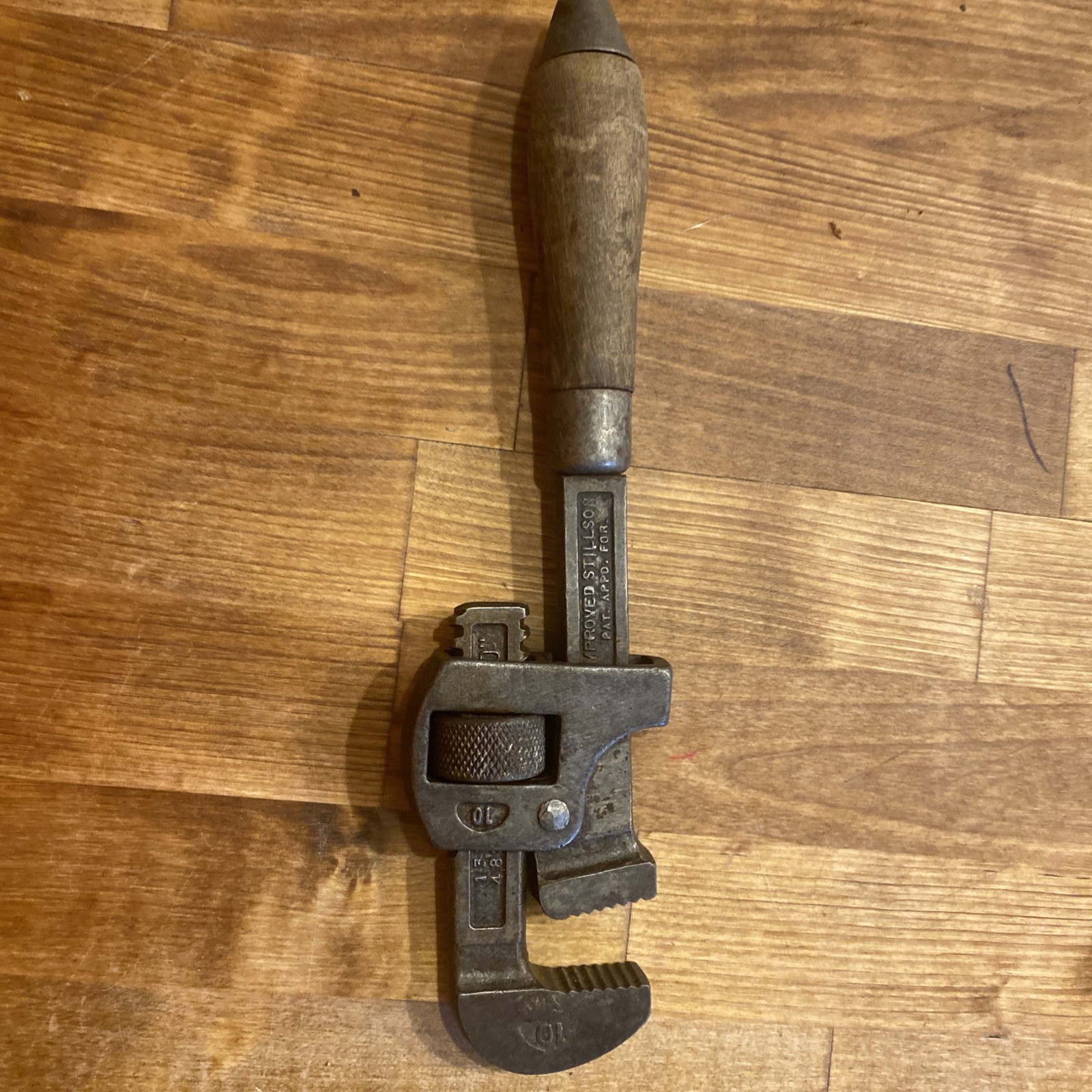 Vintage Stillson Loose wood handle No. 10 adjustable Pipe Wrench 10” USA