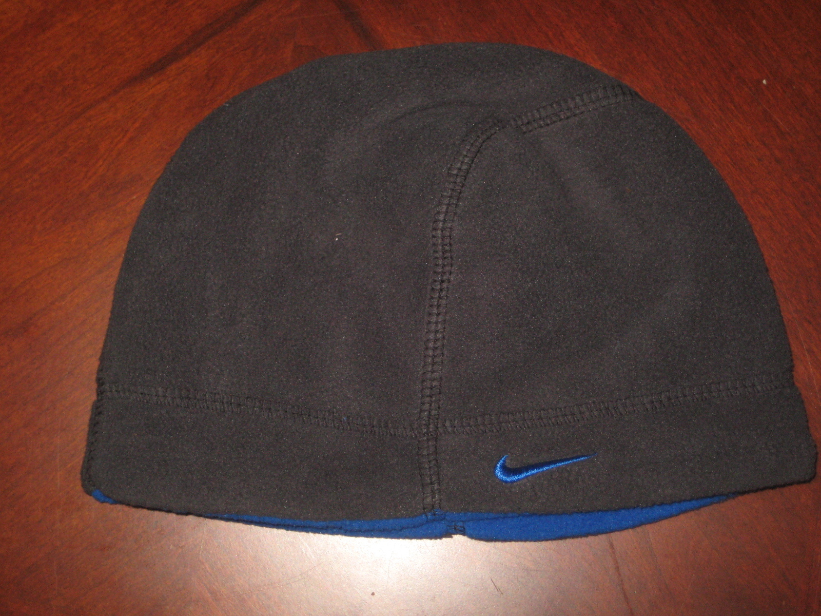 Nike Reversible Kid's Fleece Unisex Beanie Hat Szie 4-7 8/20  NWT $25.00