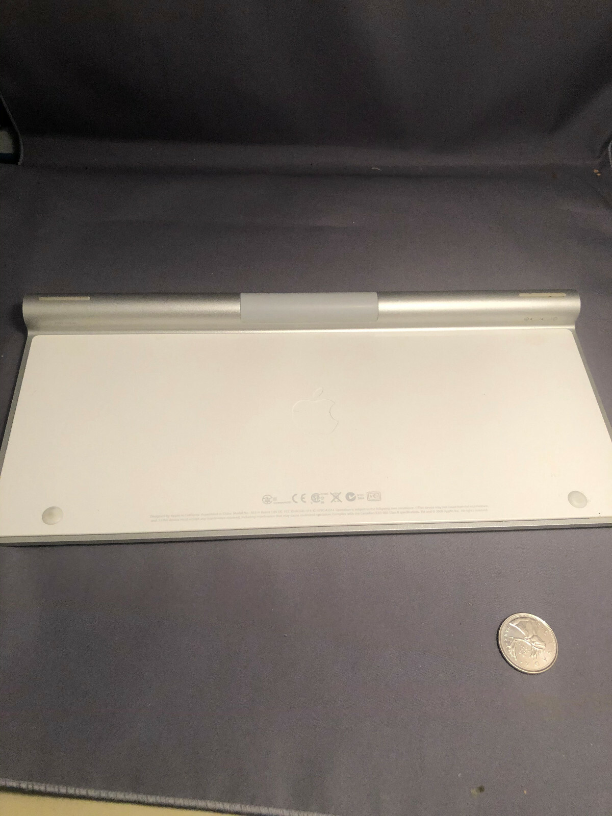 ALUMINUM WHITE APPLE WIRELESS KEYBOARD A1314 BLUETOOTH