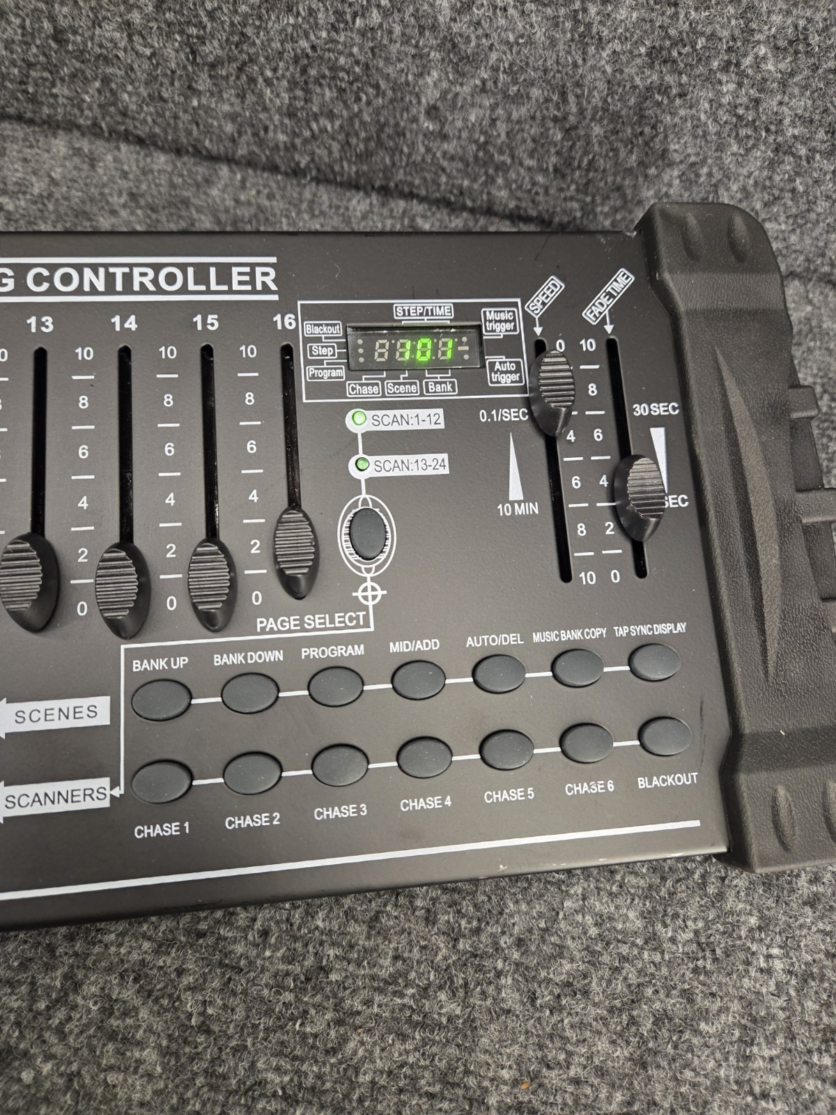 DMX 384B Channels Operator Console Controller For Stage Lighting DJ Club