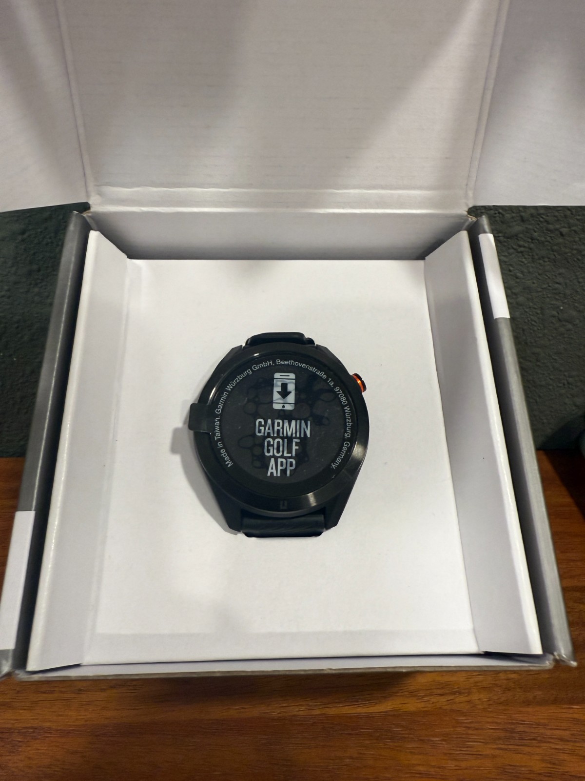 Used Garmin Approach S40 Golf GPS Smartwatch Black from USA