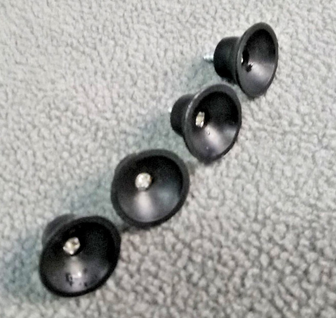 Bella Sensio High Power Juice Extractor XJ 12405 Replacement Parts 4 Rubber Feet