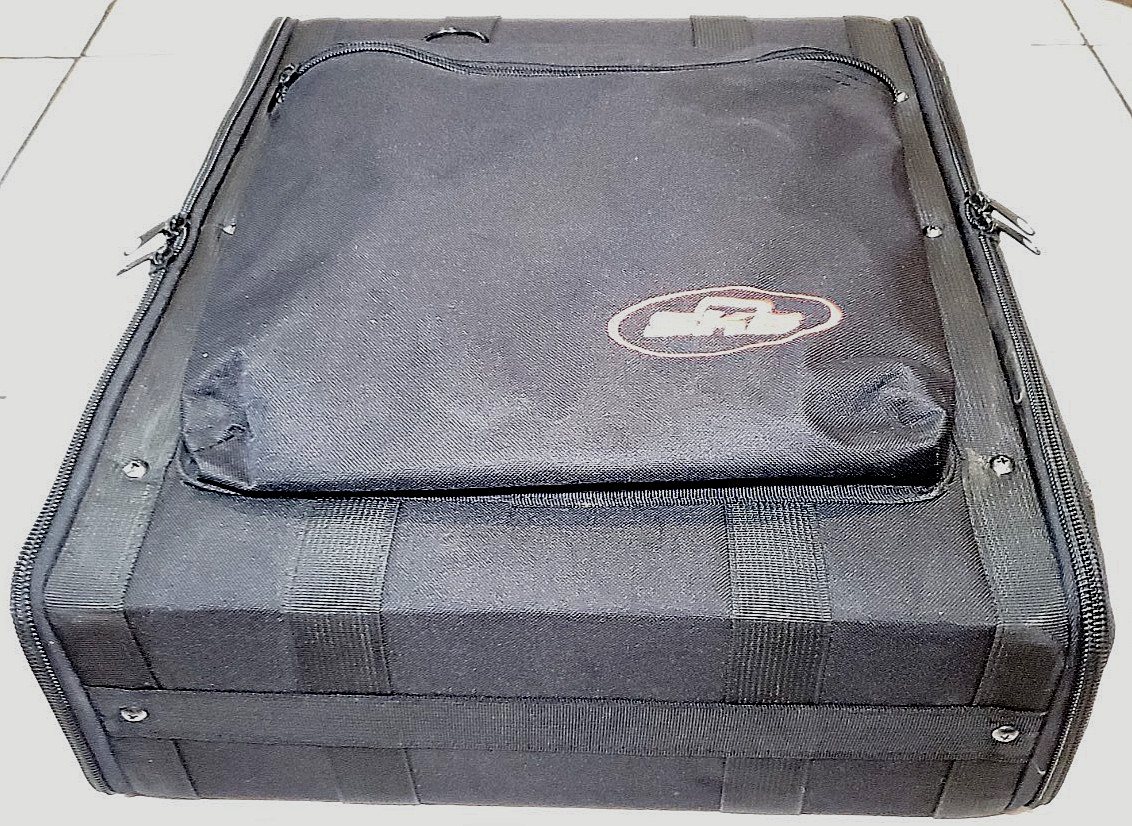 SKB - 2 Unit Soft Rack Case - 1SKB-SC192U - EXCELLENT Condition!