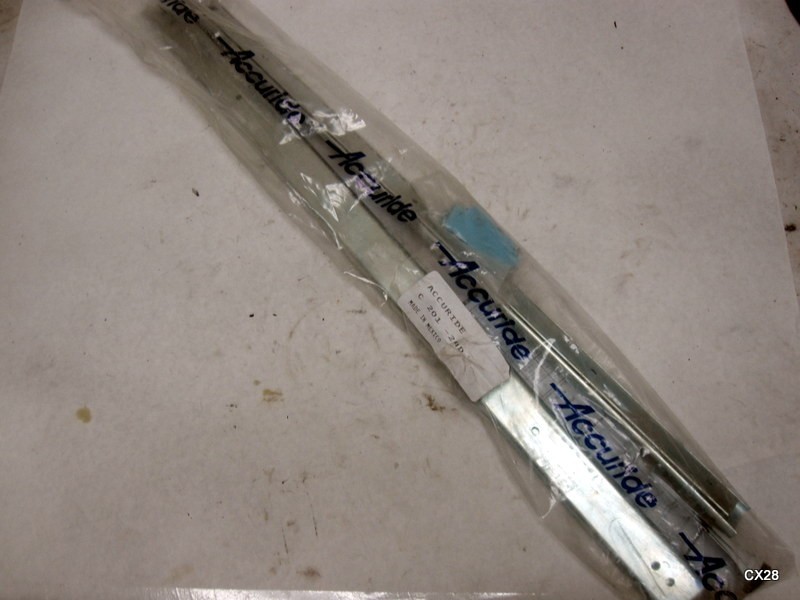 Pair of Accuride C201-24D Drawer Slides, Side Mount, 24" 17" Extension