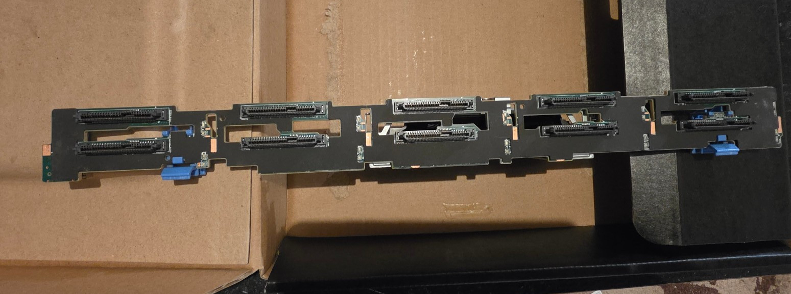 7JJY5 DELL POWEREDGE R650 R650xs R450 NVMe SAS 10x 2.5" SFF BACKPLANE with SAS