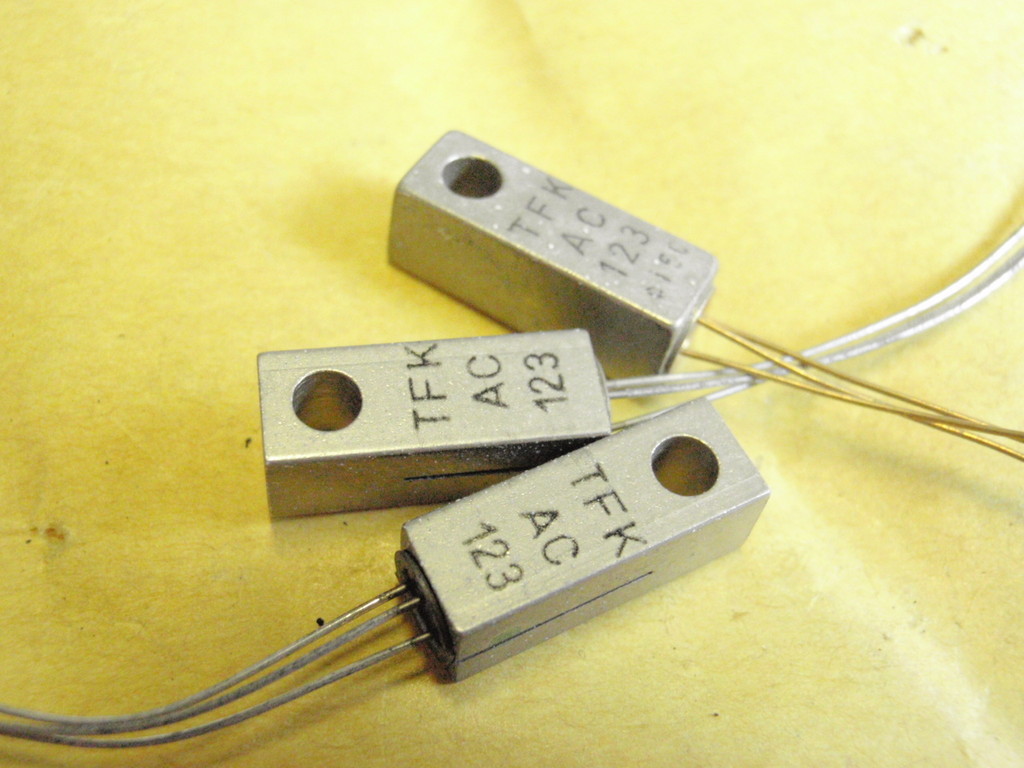 TRANSISTOR GERMANIUM AC123K PNP NF 45V 1A Single Piece 20288-175
