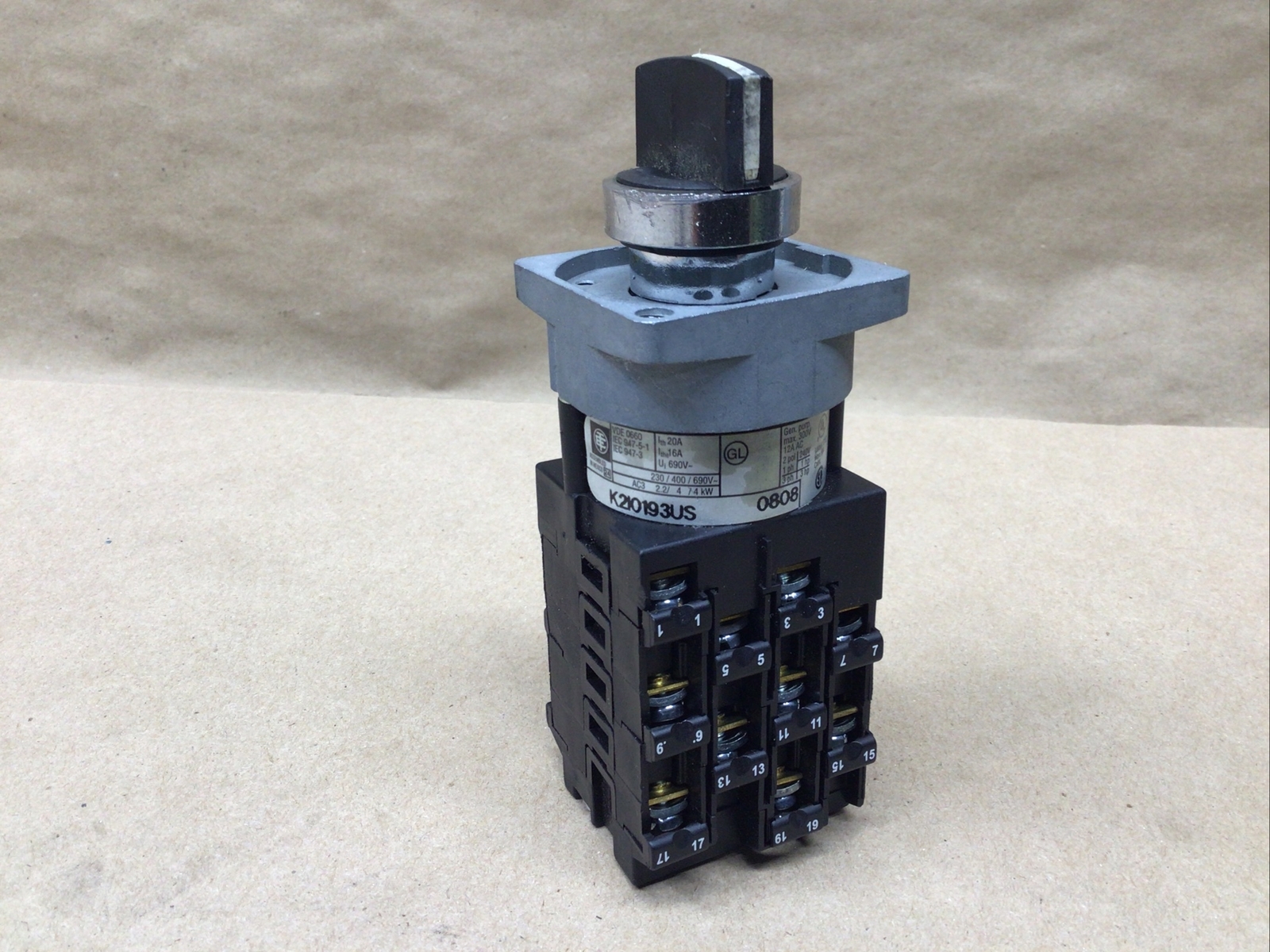 4-Position VDE 0660 Rotary Selector Changeover Switch Stock #50F24