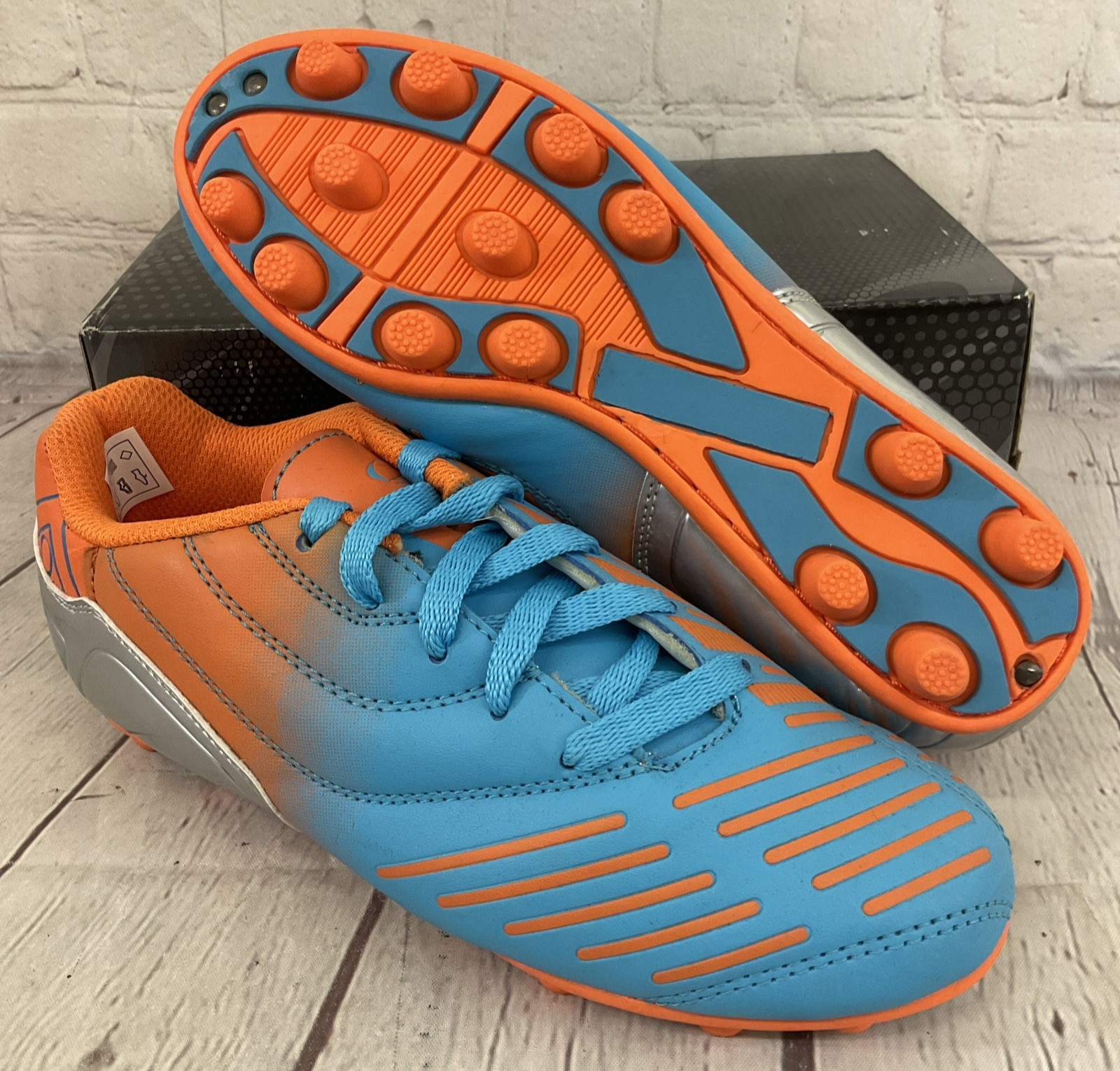 Xara Soccer 9506 Velocity Cleat Shoes Electric Blue Fluid Orange Gray US 2.5