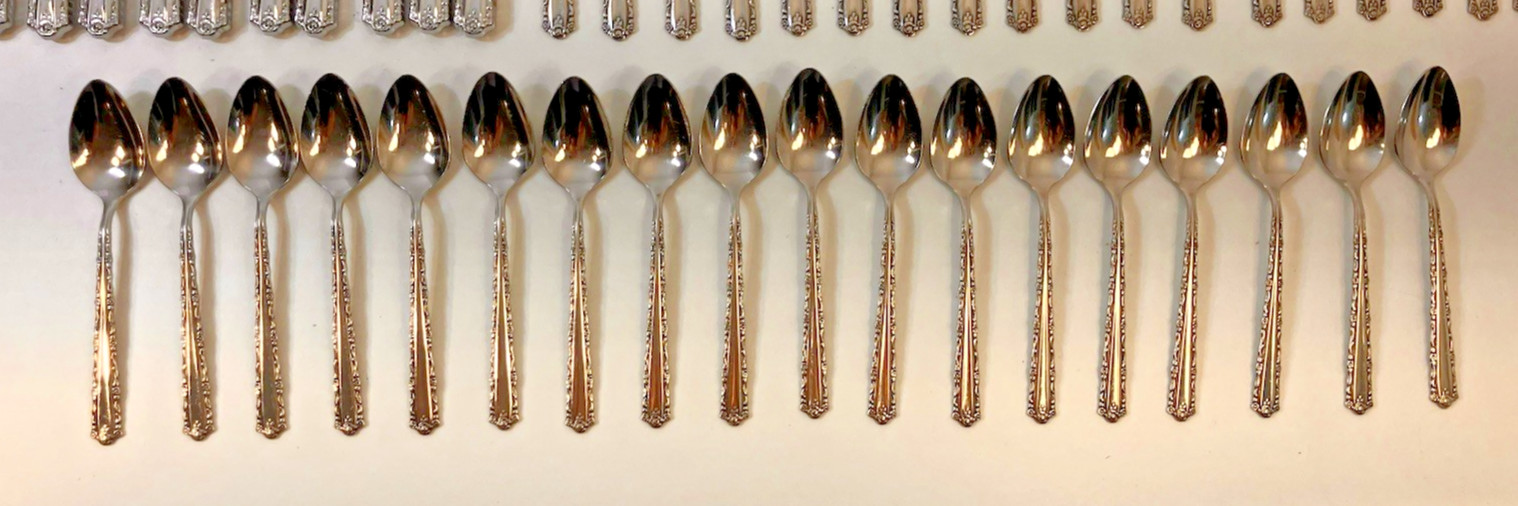 Lot Oneida Cherie Stainless Flatware