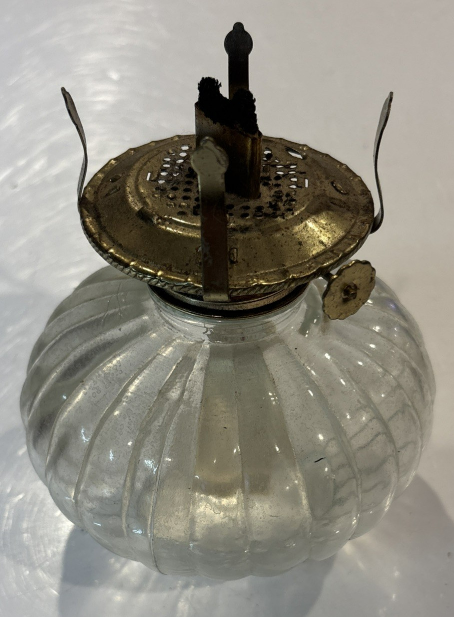 VTG Hobnail Kerosene Lamplight Farms Clear Glass Bottom Only with Wick