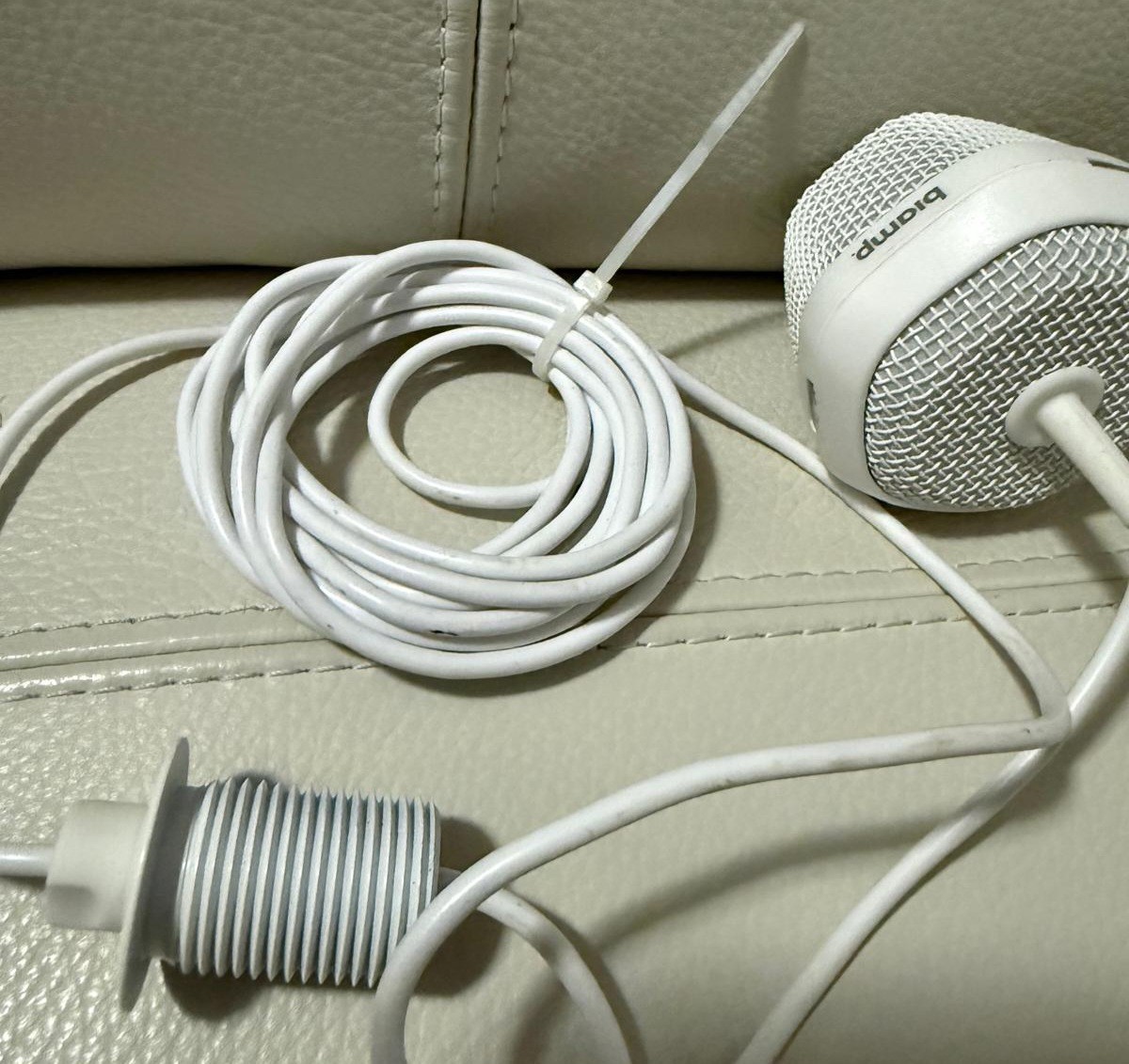 ORIGINAL Biamp Devio DCM-1 Beamtracking Pendant Microphone (White) **EXCELLENT**