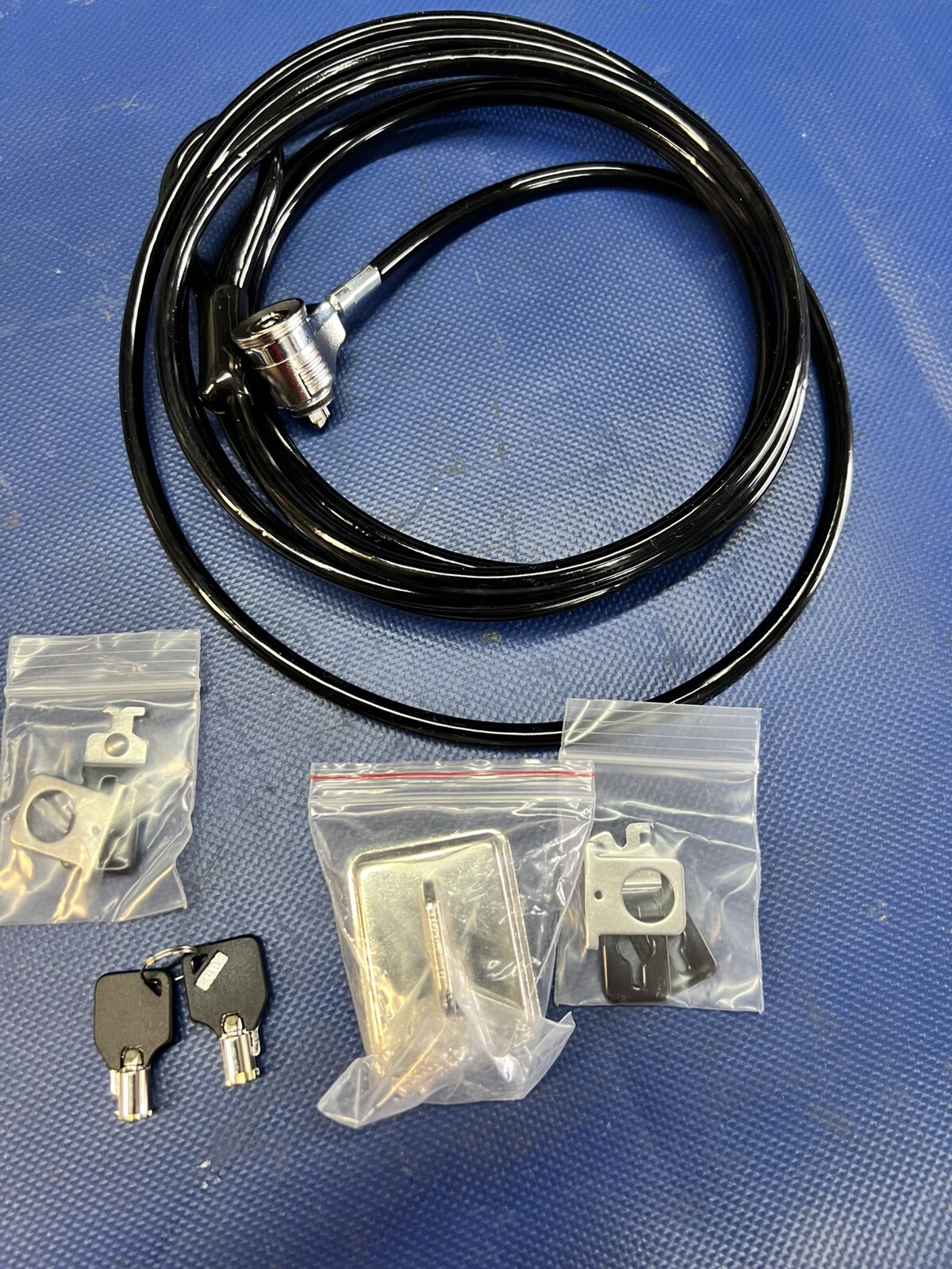NEW Key/Keyed Laptop/Computer Cable Security Lock w/ Mounting Hardware