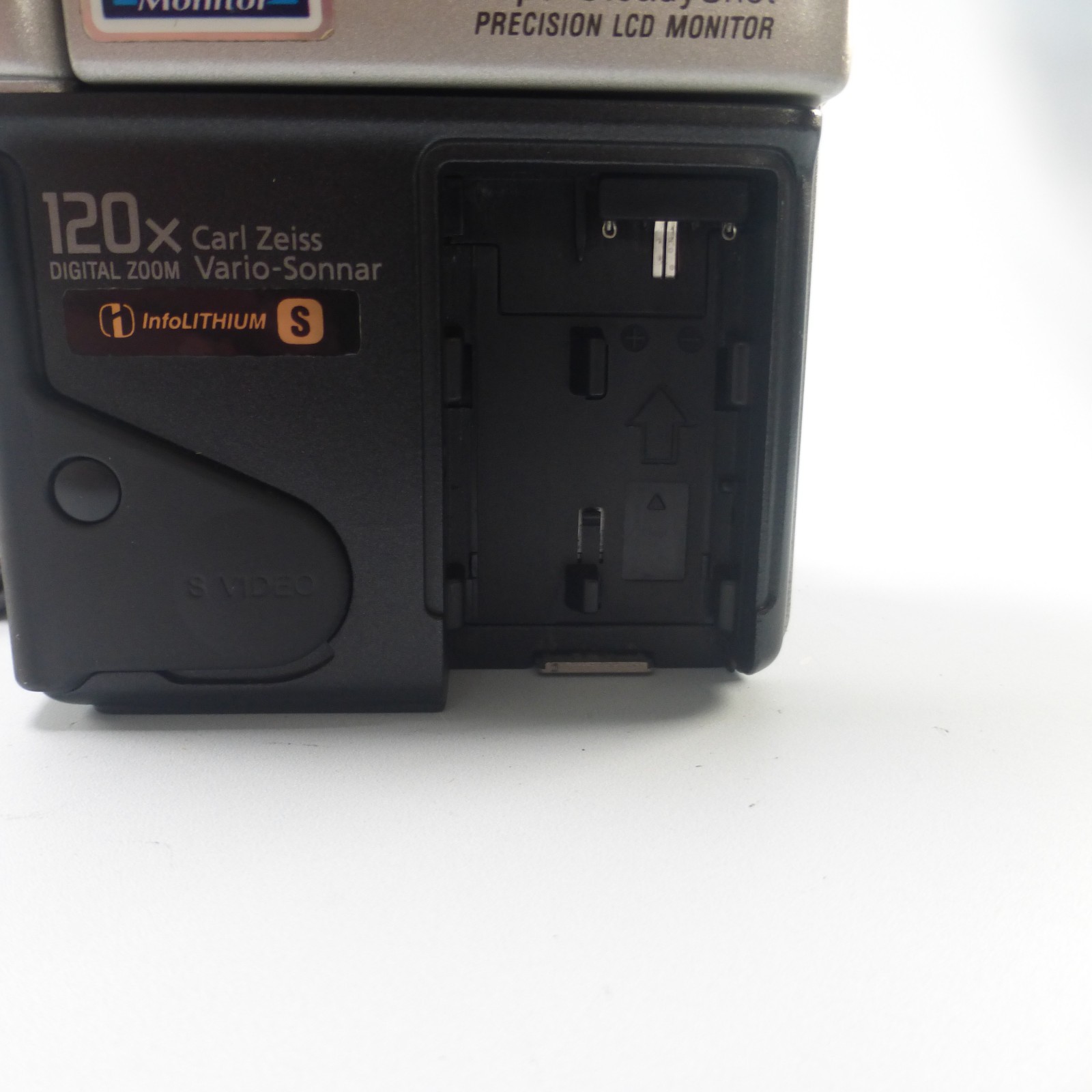 Sony Handycam DCR-PC3E Handheld MiniDV Camcorder Silver Tested