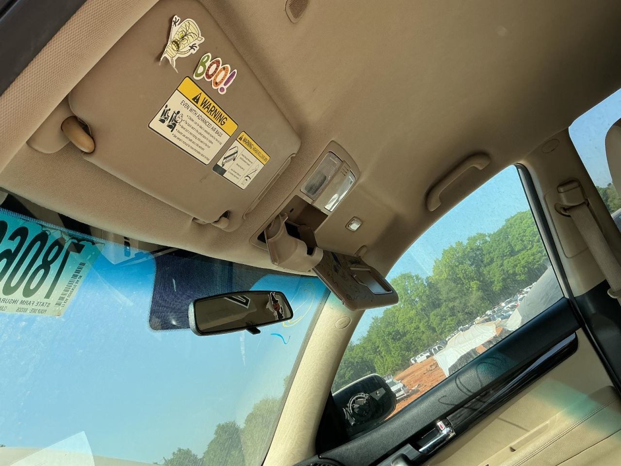 SORENTO 2011 Glove Box 5050733