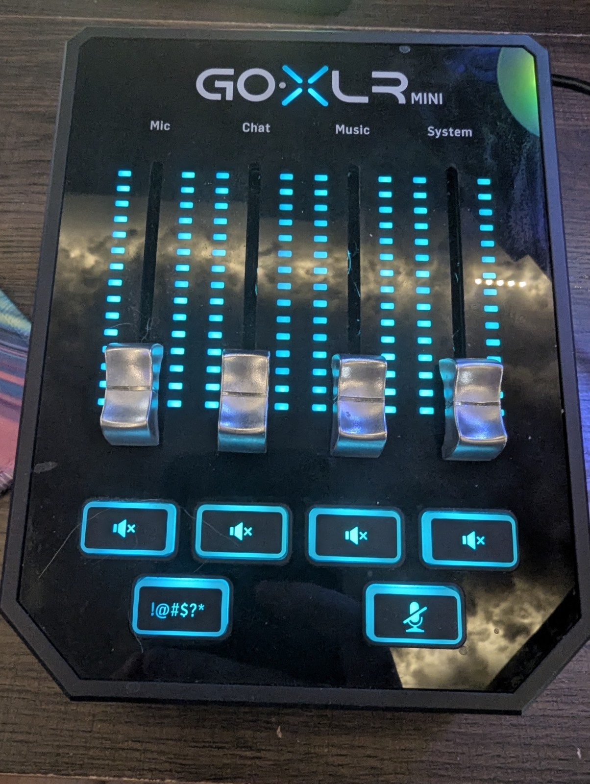 TC-Helicon Go XLR Mini Digital Broadcast Mixer Audio Interface