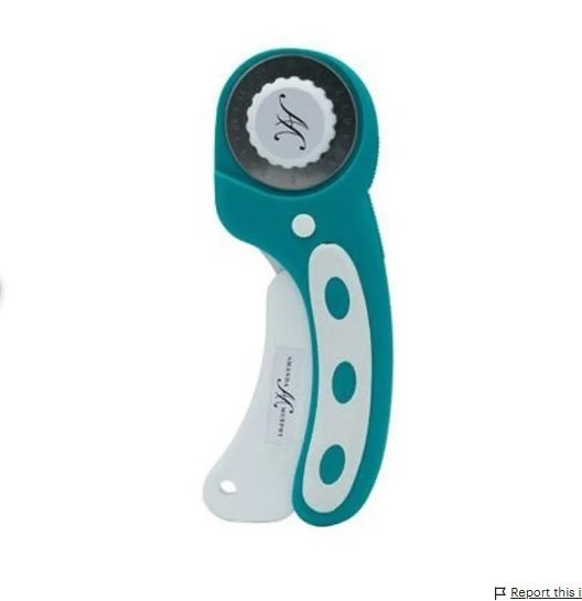 Amanda Murphy 45mm Rotary Cutter