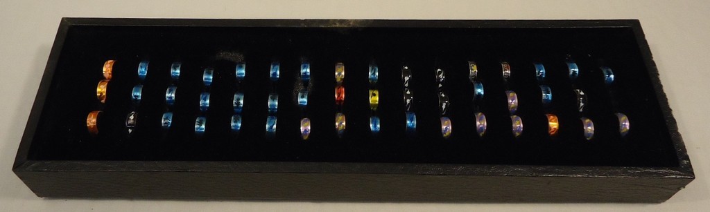 Adjustable Toe Rings Qty 47 Includes Jewelry Display