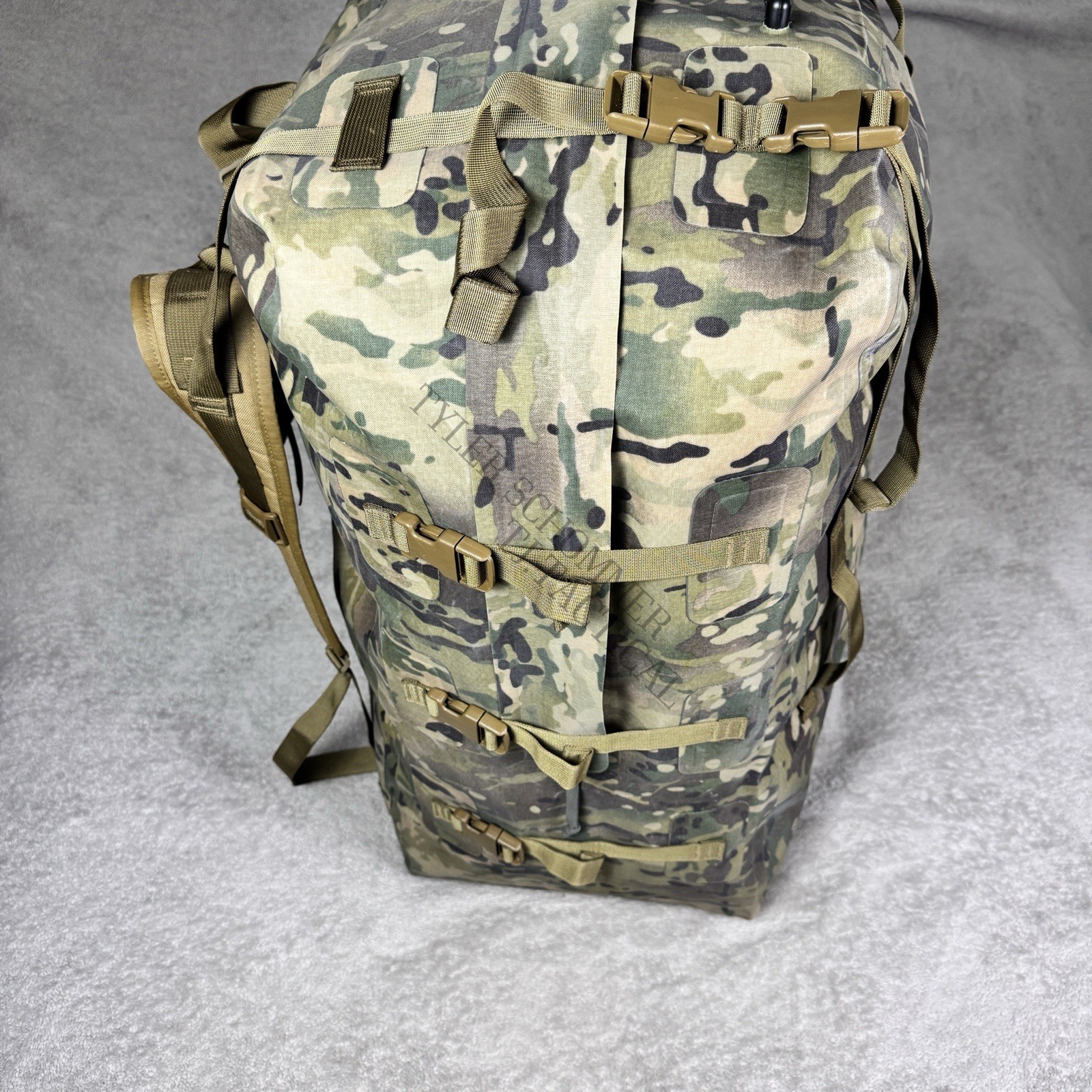 Watershed Kodiak Patrol Carrier Pack