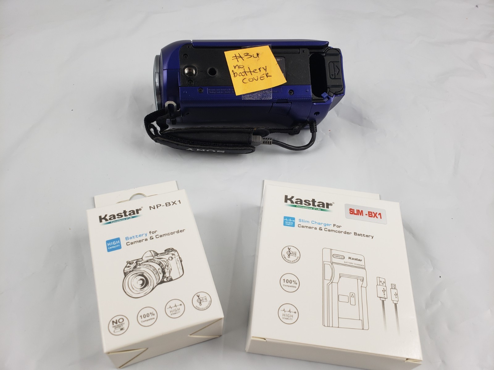 SONY HDR-CX240 HD Digital Video Camera Recorder Photo Tested - NO BATTERY COVER